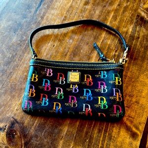 Dooney and Bourke wristlet/clutch
